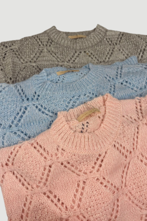 بلوز بافت نرم فری سایز در سه رنگ